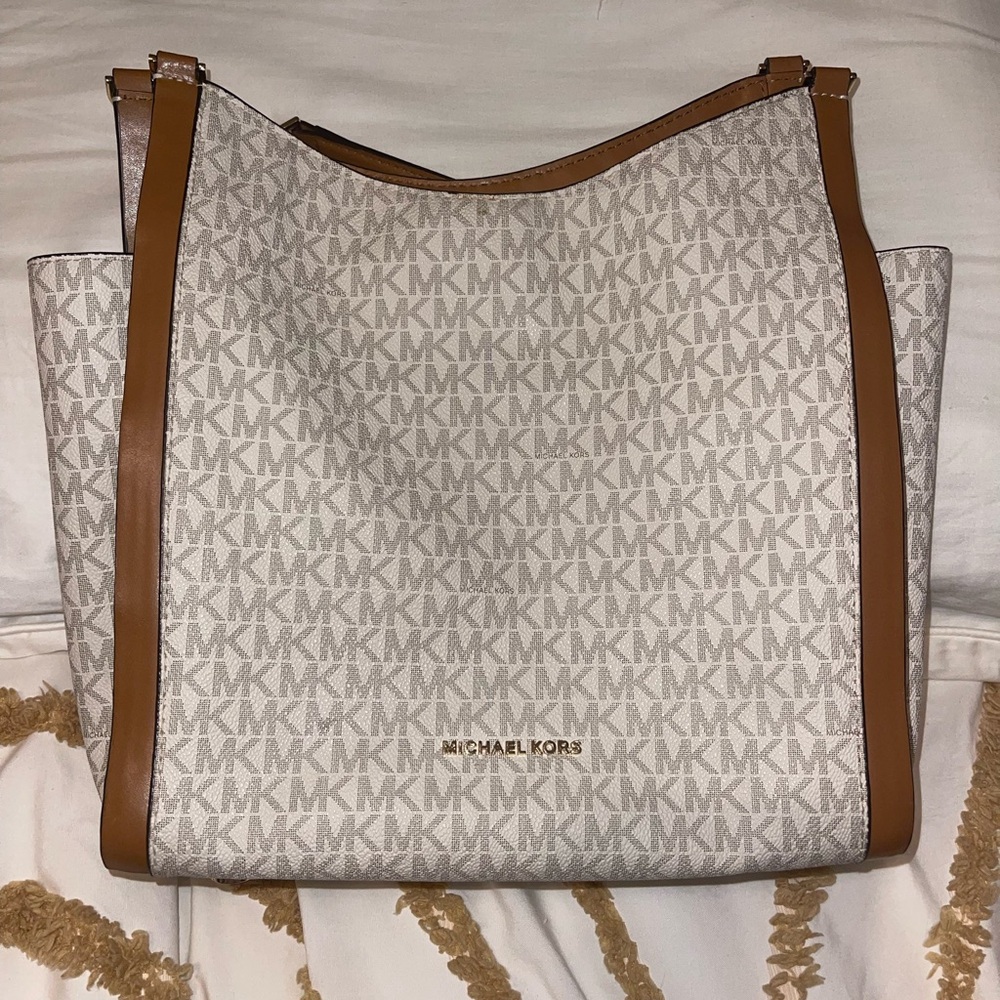 Michael Kors Cream and Brown Signature Jet Set Tote Bag